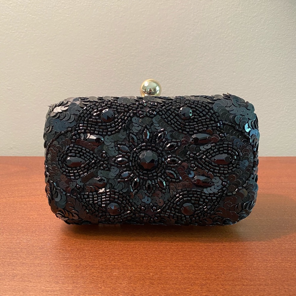 Hard shell evening clutch